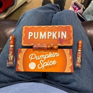 Too Faced Pumpkin Bundle
